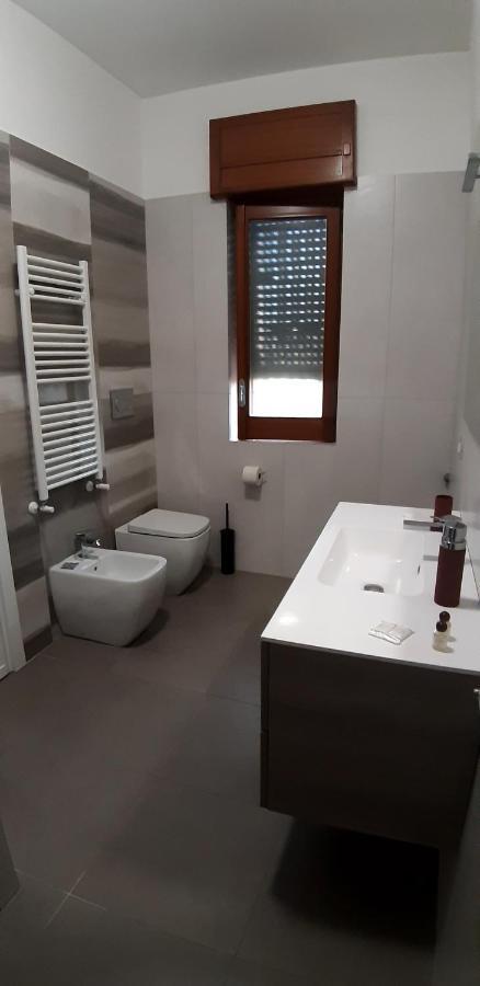 Raro'S Home Bed & Breakfast Pompei Luaran gambar