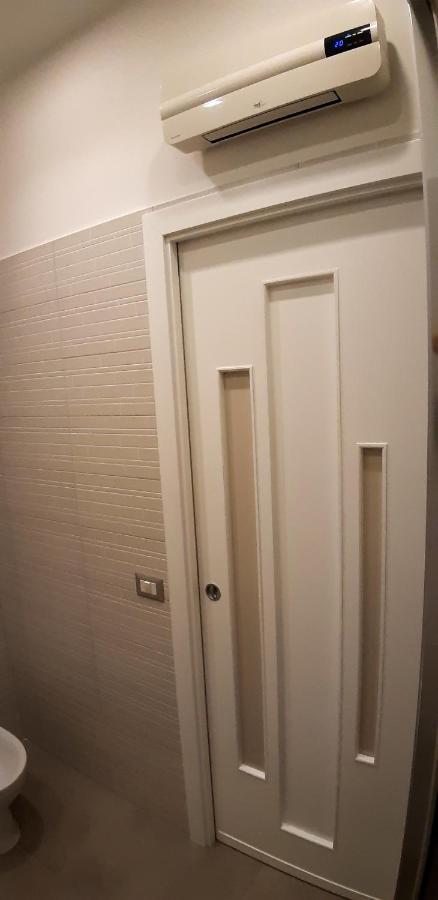 Raro'S Home Bed & Breakfast Pompei Luaran gambar